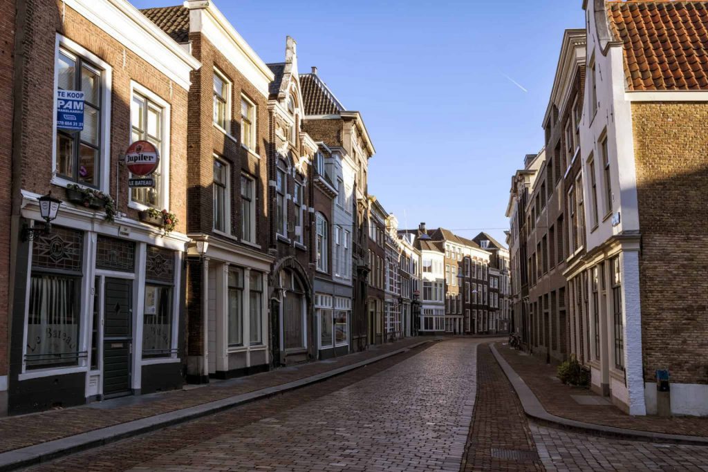 De 12 mooiste steden in Nederland voor een leuk dagje uit nederland dordrecht flickr 1024x683 - De 12 mooiste steden in Nederland voor een leuk dagje uit