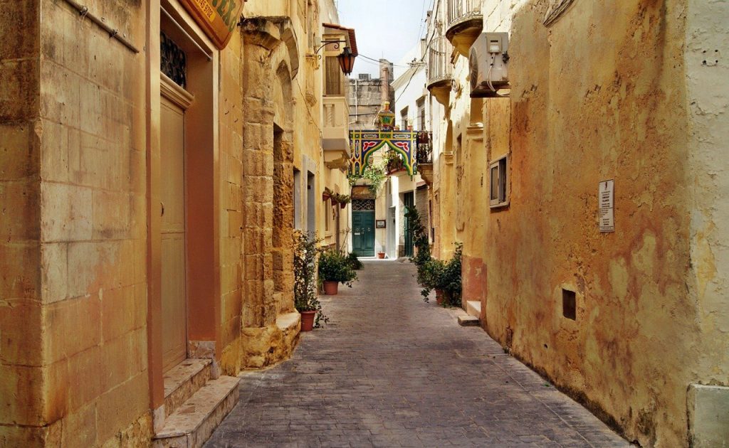 malta valletta pixabay 1024x630 - De 15 mooiste plekken op Malta: van paradijselijke baaien tot eeuwenoude dorpjes